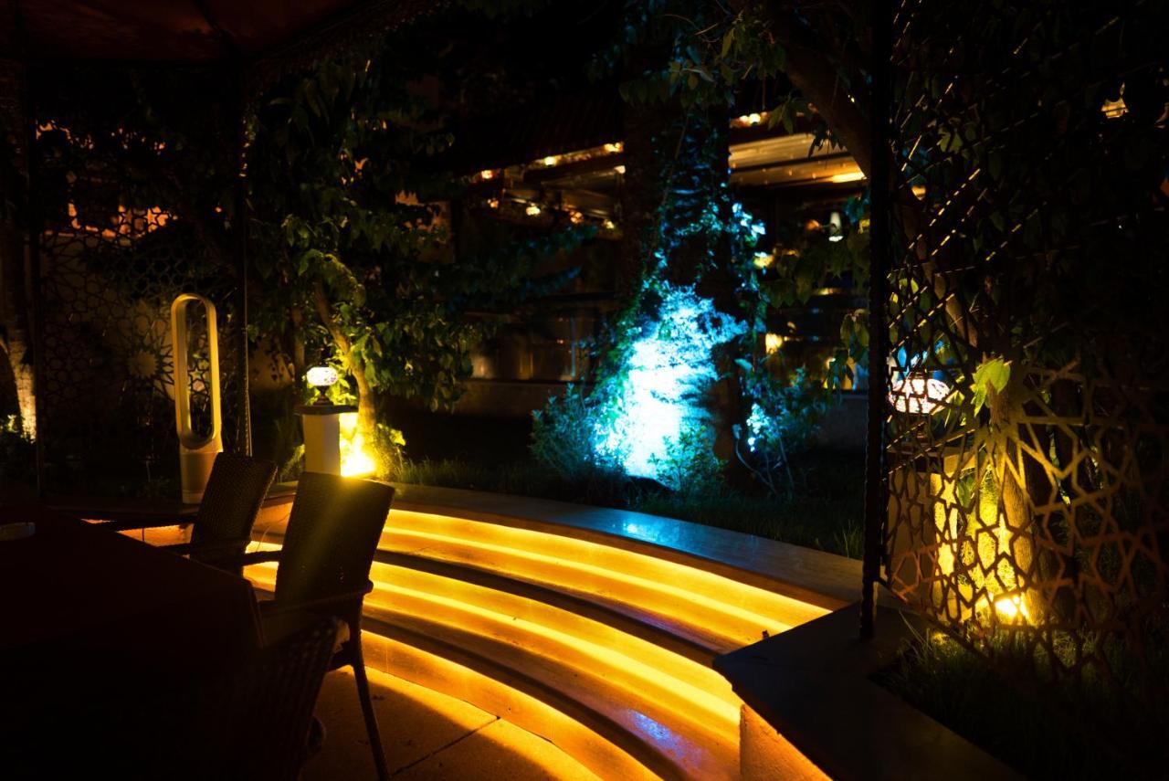 No2 Hotel By Suekrue Adalar Exterior foto